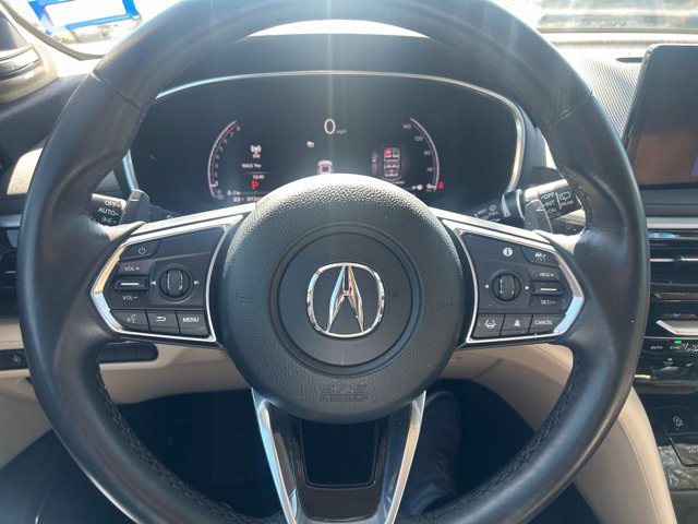 Used 2025 Acura MDX w/ Technology Package FWD image 8