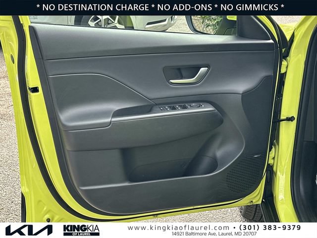 Used 2024 Hyundai Kona Limited AWD/4WD image 19
