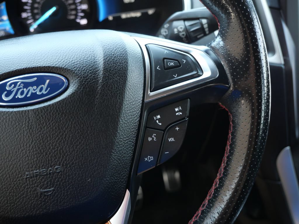 Used 2021 Ford Edge ST-Line FWD image 24