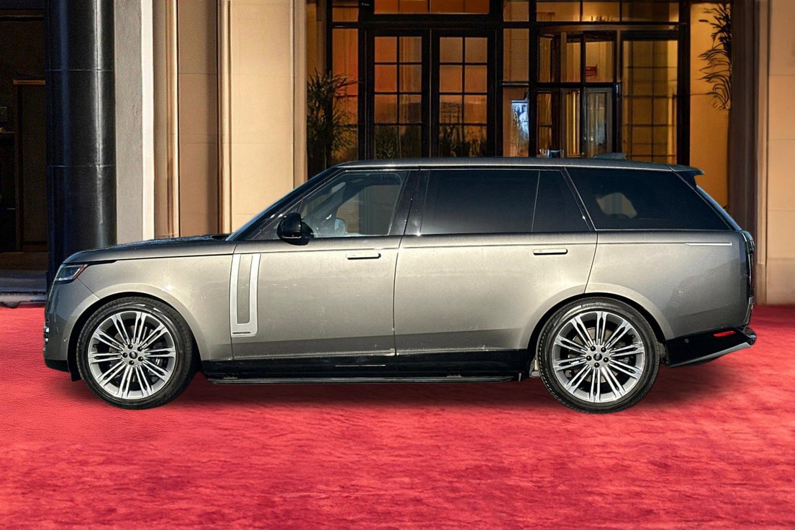 Certified 2023 Land Rover Range Rover Long Wheelbase Autobiography image 2