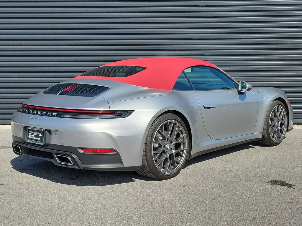 Certified 2025 Porsche 911 Carrera RWD image 7