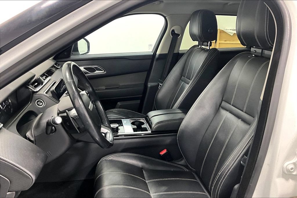 Used 2019 Land Rover Range Rover Velar S AWD/4WD image 26