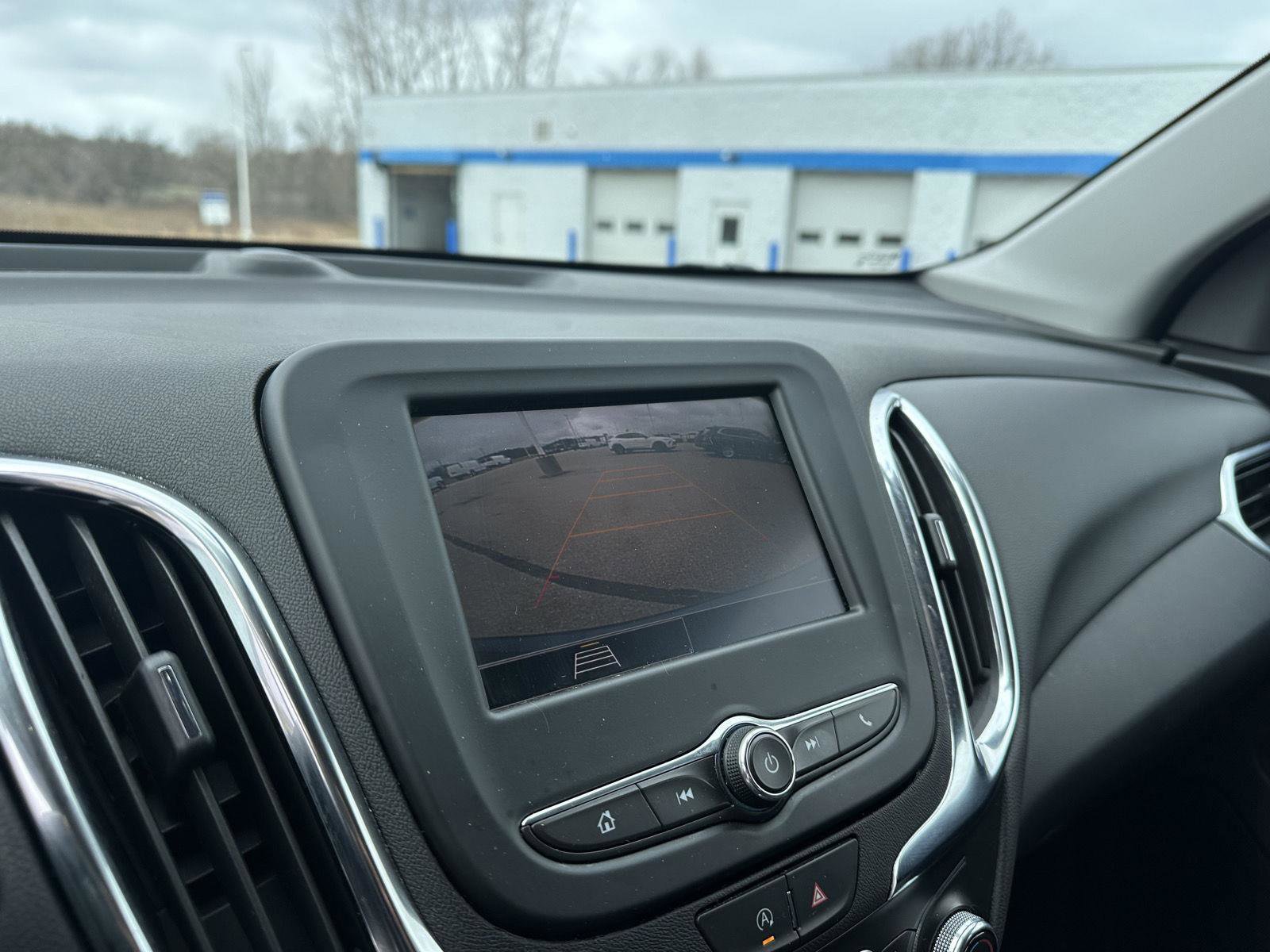 Used 2024 Chevrolet Equinox LT w/ LPO, Floor Liner Package FWD image 30