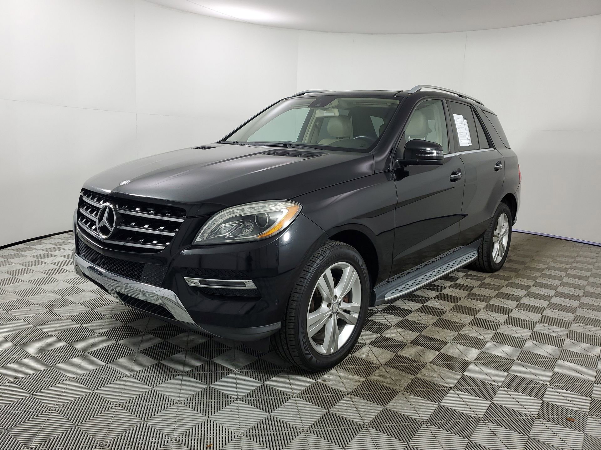 Used 2015 Mercedes-Benz ML 350 4MATIC image 4