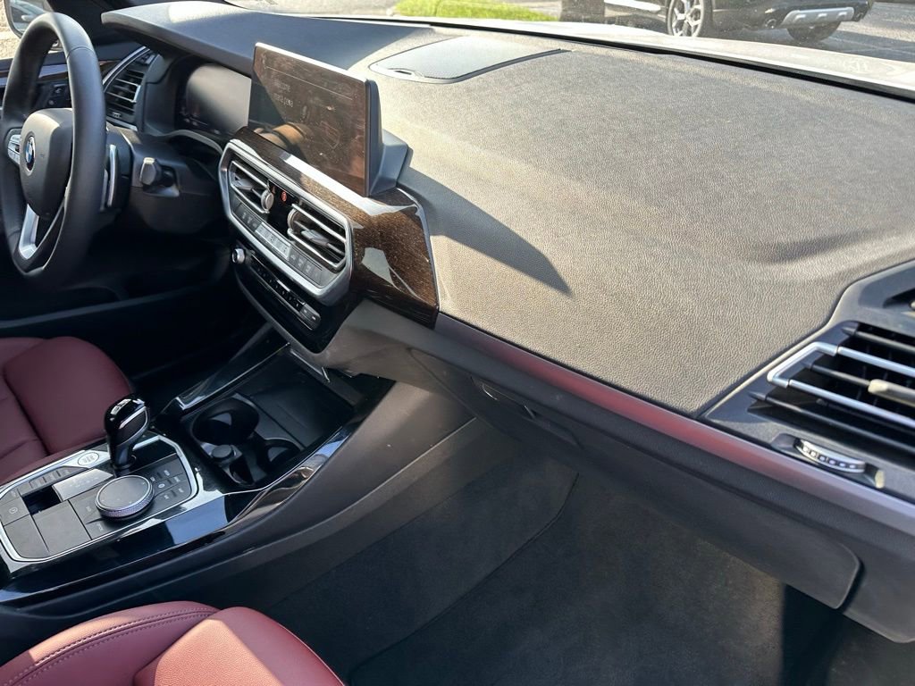 Used 2024 BMW X3 sDrive30i w/ Convenience Package image 23