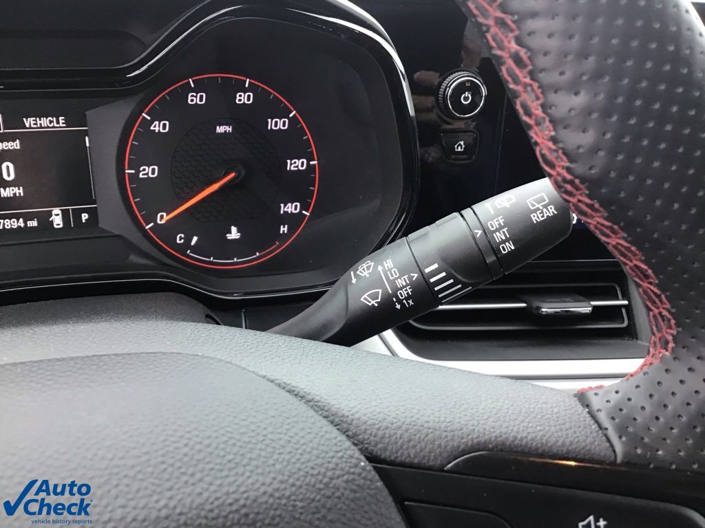 Used 2024 Chevrolet Trax RS w/ Driver Confidence Package image 31