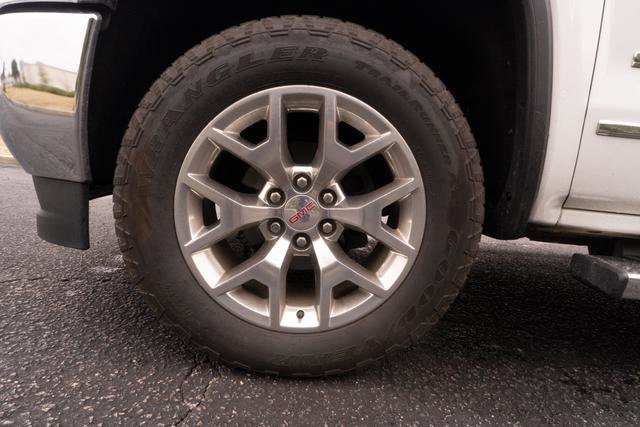 Used 2017 GMC Sierra 1500 SLT w/ SLT Premium Package image 41