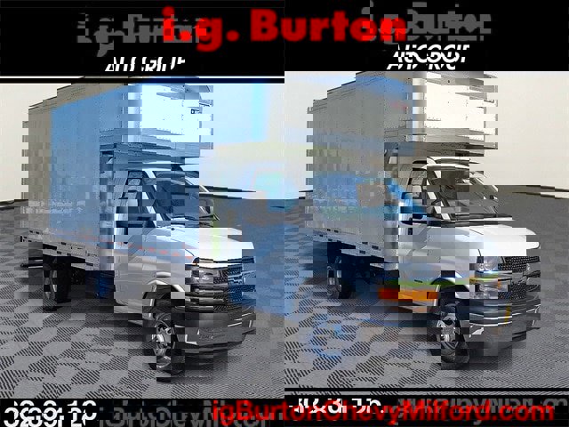 New 2025 Chevrolet Express 3500 w/ Power Convenience Package