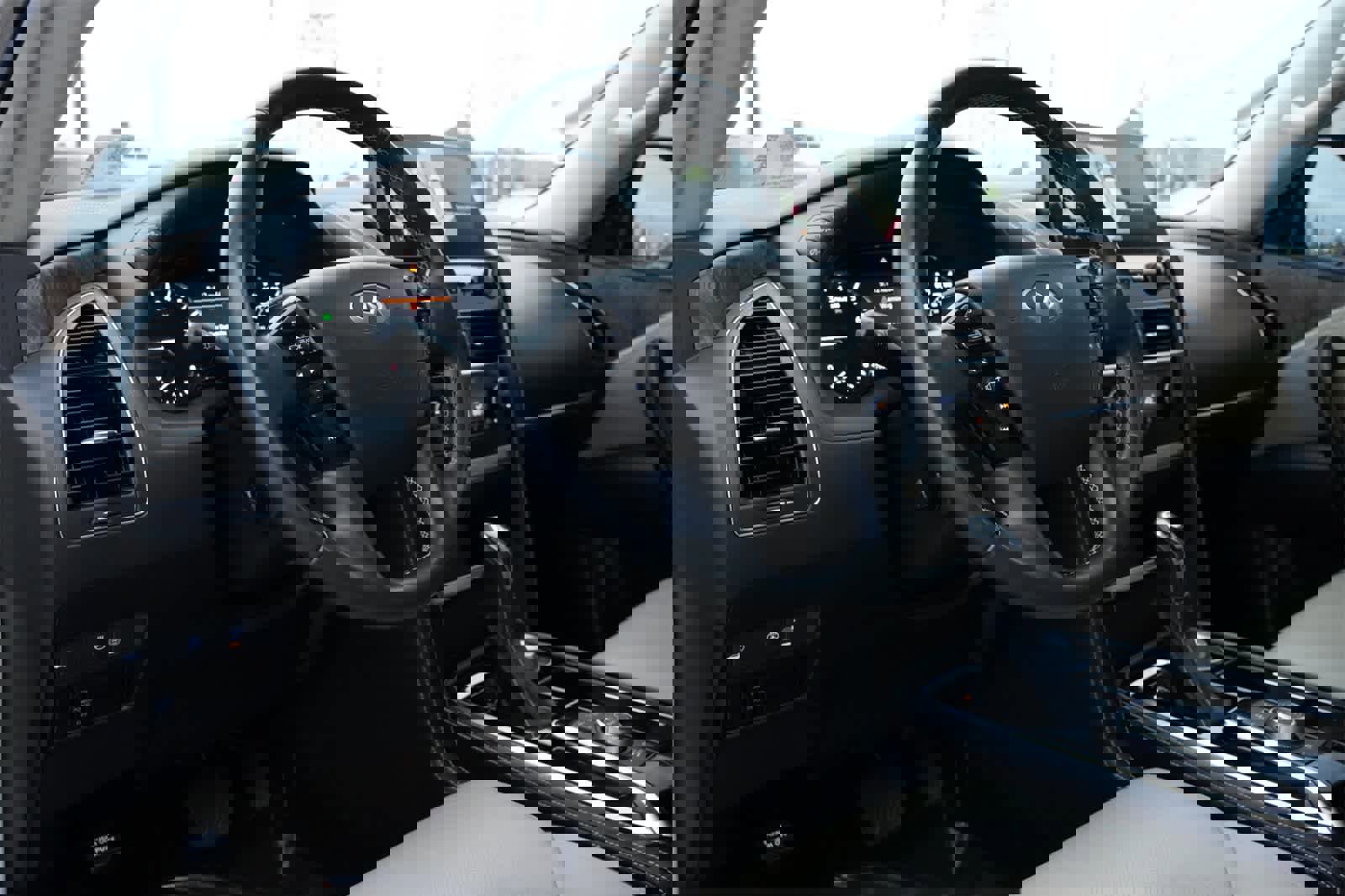 Used 2022 INFINITI QX80 Premium Select w/ Cargo Package image 16