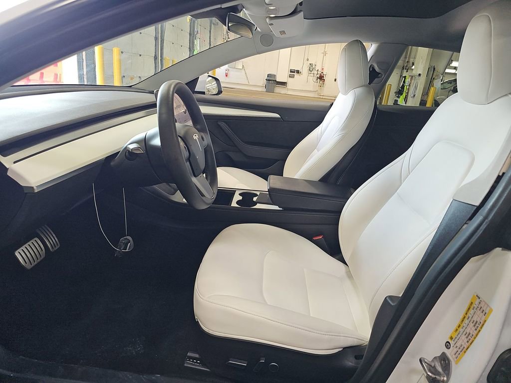Used 2021 Tesla Model 3 Performance AWD/4WD image 3