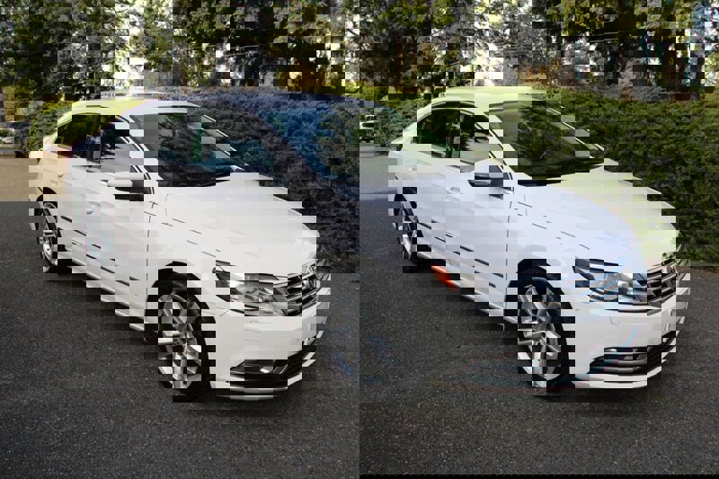 Used 2013 Volkswagen CC Sport Plus image 2