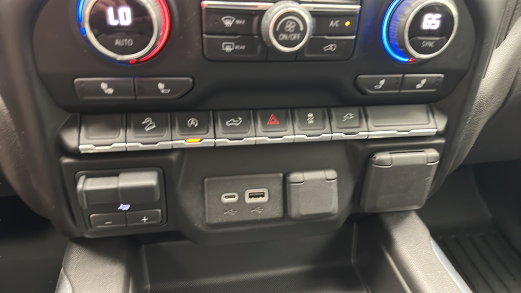Used 2020 Chevrolet Silverado 1500 RST w/ All-Star Edition AWD/4WD image 22