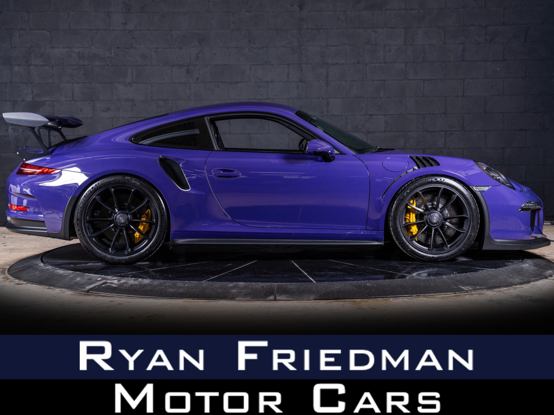 Used 2016 Porsche 911 GT3 RS RWD image 1