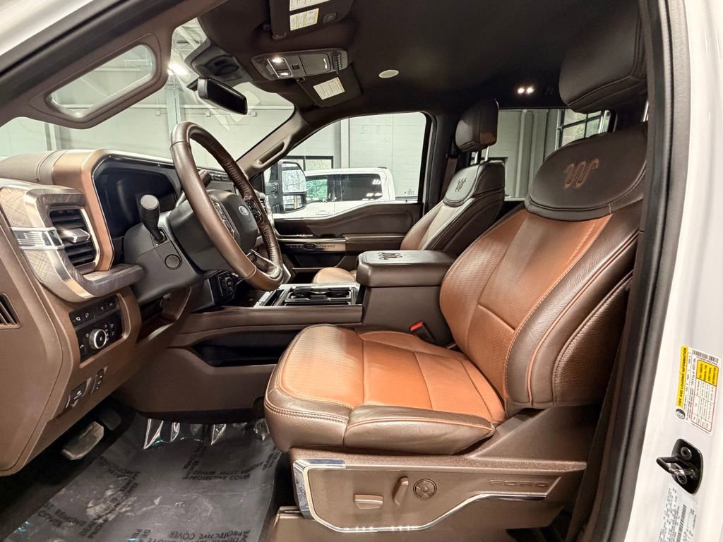 Used 2024 Ford F350 King Ranch AWD/4WD image 32