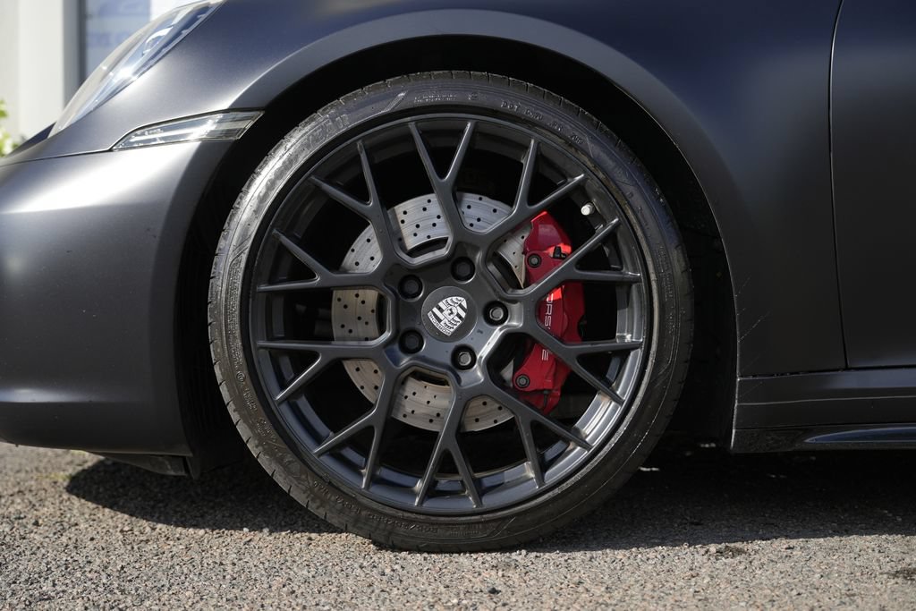 Used 2020 Porsche 911 Carrera 4S AWD/4WD image 11