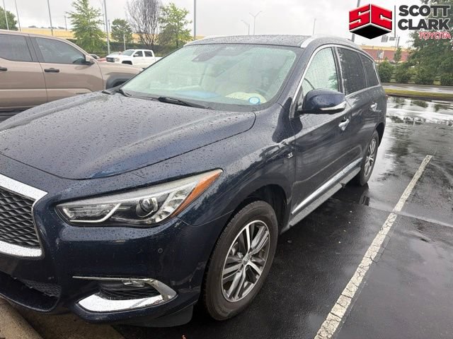 Used 2019 INFINITI QX60 Luxe w/ Essential Package