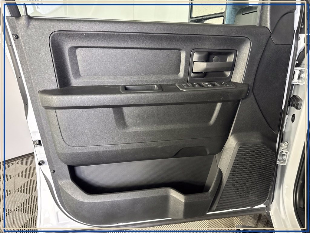 New 2026 RAM 2500 Tradesman AWD/4WD image 24