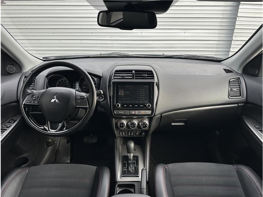 Used 2024 Mitsubishi Outlander Sport AWD image 18