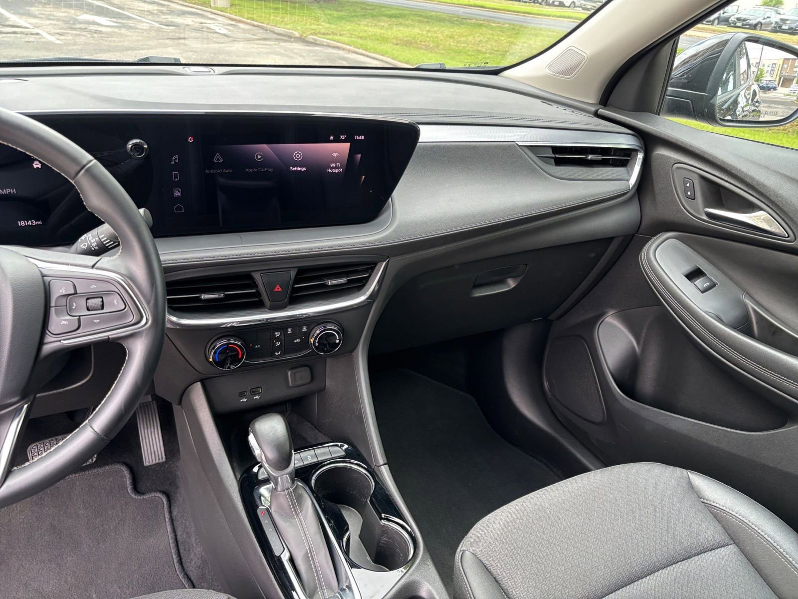 Used 2025 Buick Encore GX Preferred image 30