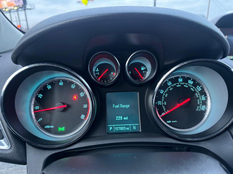 Used 2015 Buick Encore FWD image 10