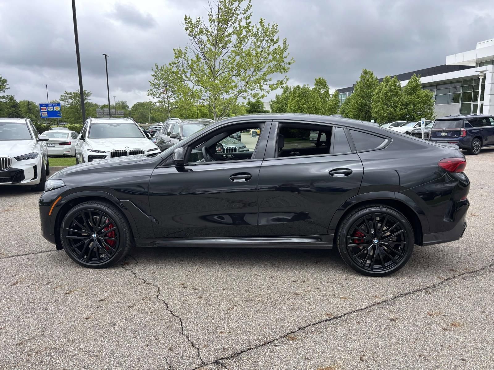 New 2027 BMW X6 xDrive40i AWD/4WD image 8