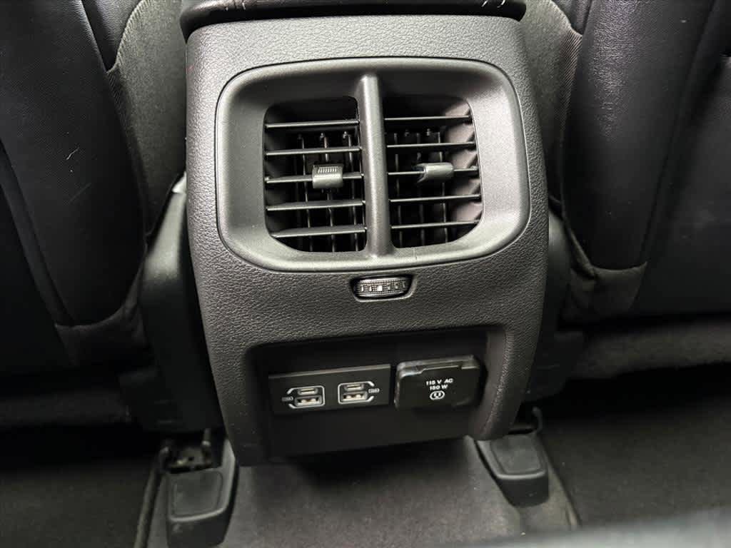 Used 2023 Jeep Cherokee Altitude Lux w/ Lux Elite Package AWD/4WD image 11