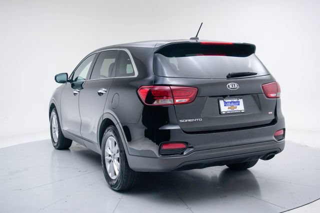 Used 2020 Kia Sorento L FWD image 3