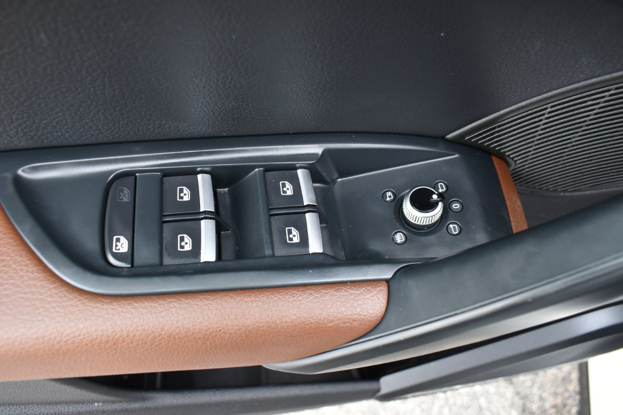 Used 2018 Audi Q5 2.0T Premium Plus w/ Premium Plus Package image 41