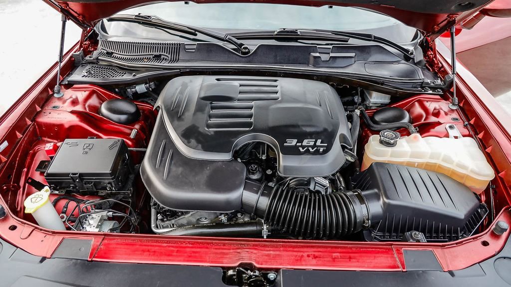 Used 2022 Dodge Challenger SXT w/ Blacktop Package image 31