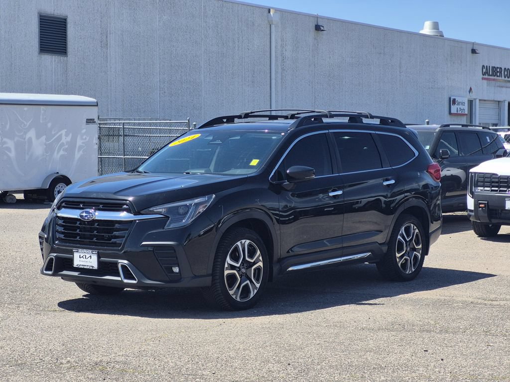 Used 2024 Subaru Ascent Touring w/ Popular Package #2 AWD/4WD image 4