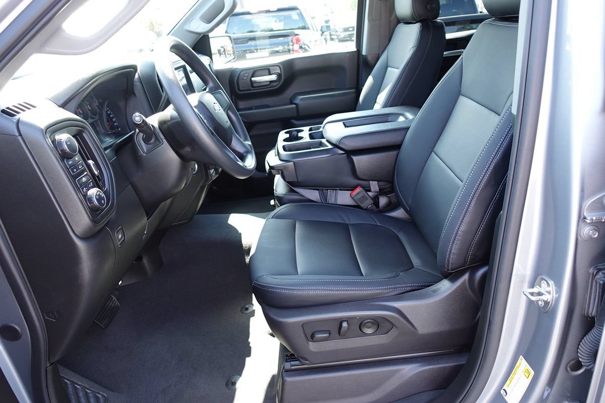 Used 2024 Chevrolet Silverado 1500 Custom AWD/4WD image 17