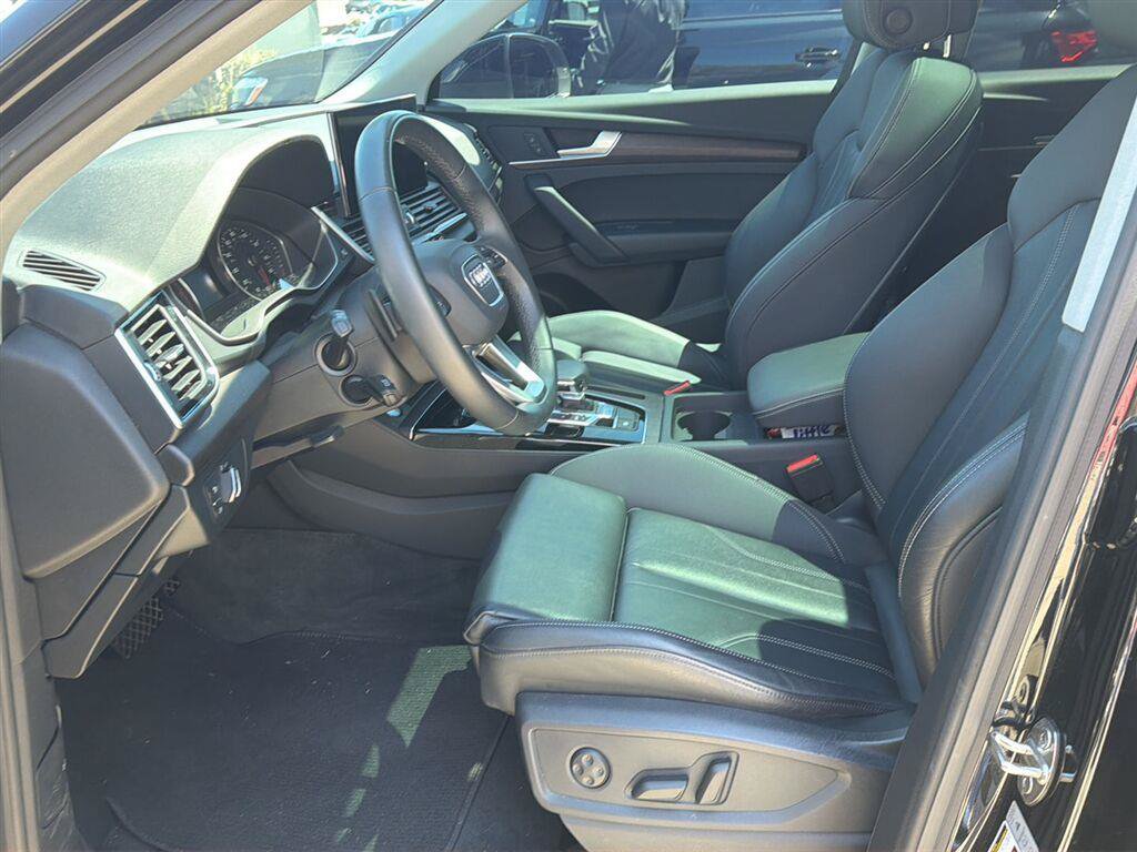 Used 2024 Audi Q5 2.0T Premium AWD/4WD image 12