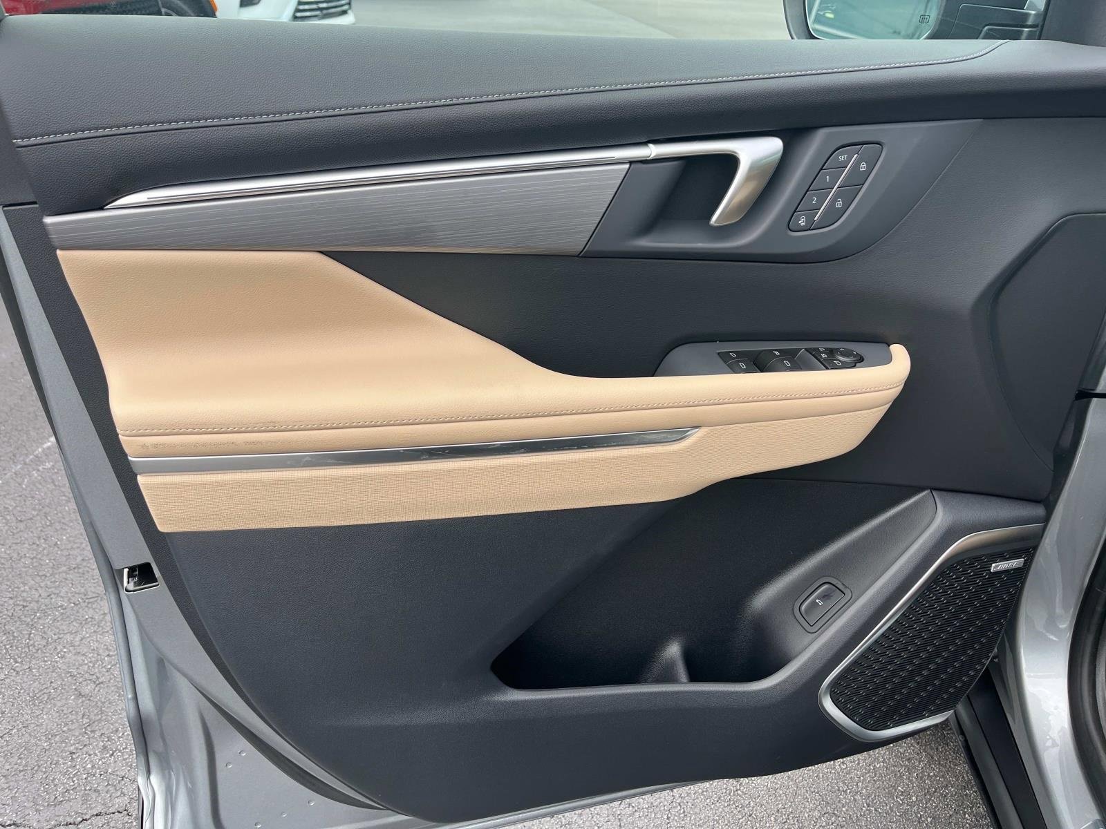 New 2026 Buick Enclave Preferred w/ Power Package image 23