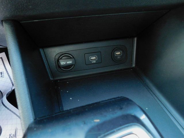 Used 2023 Hyundai Sonata SE image 17