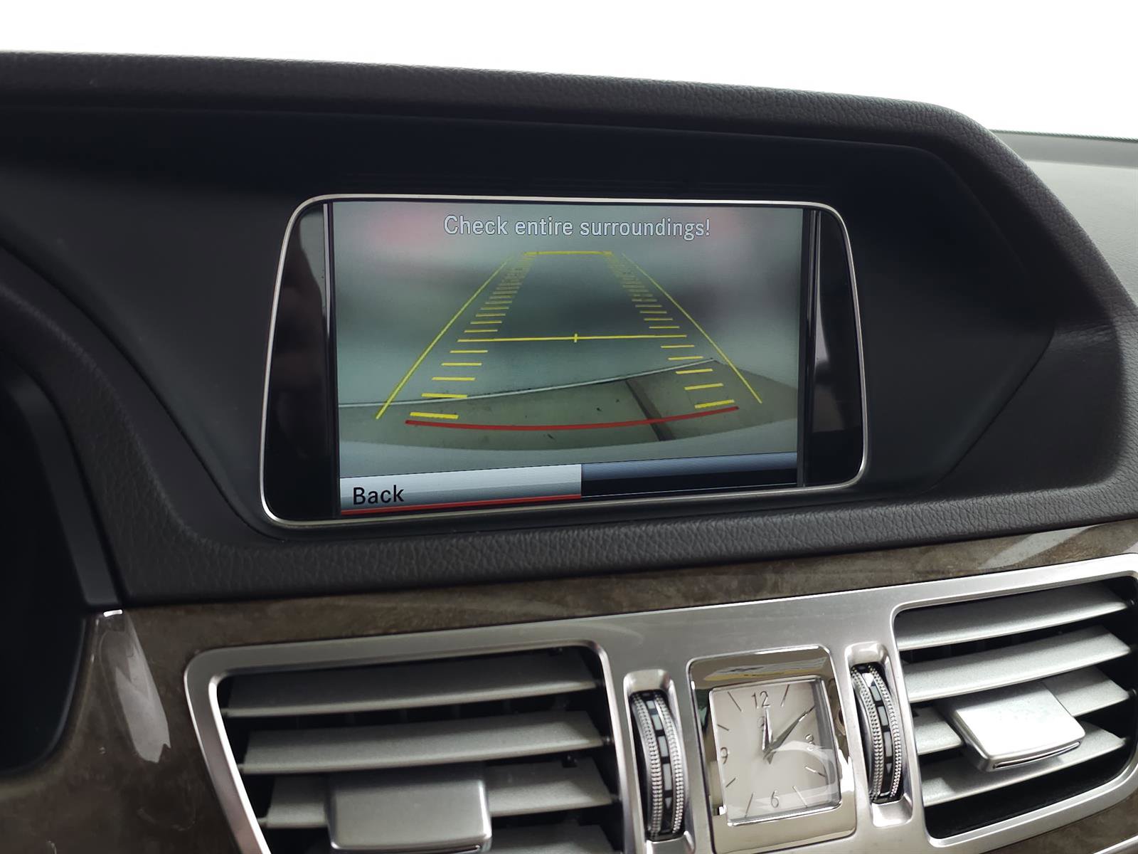 Used 2014 Mercedes-Benz E 350 Luxury image 22