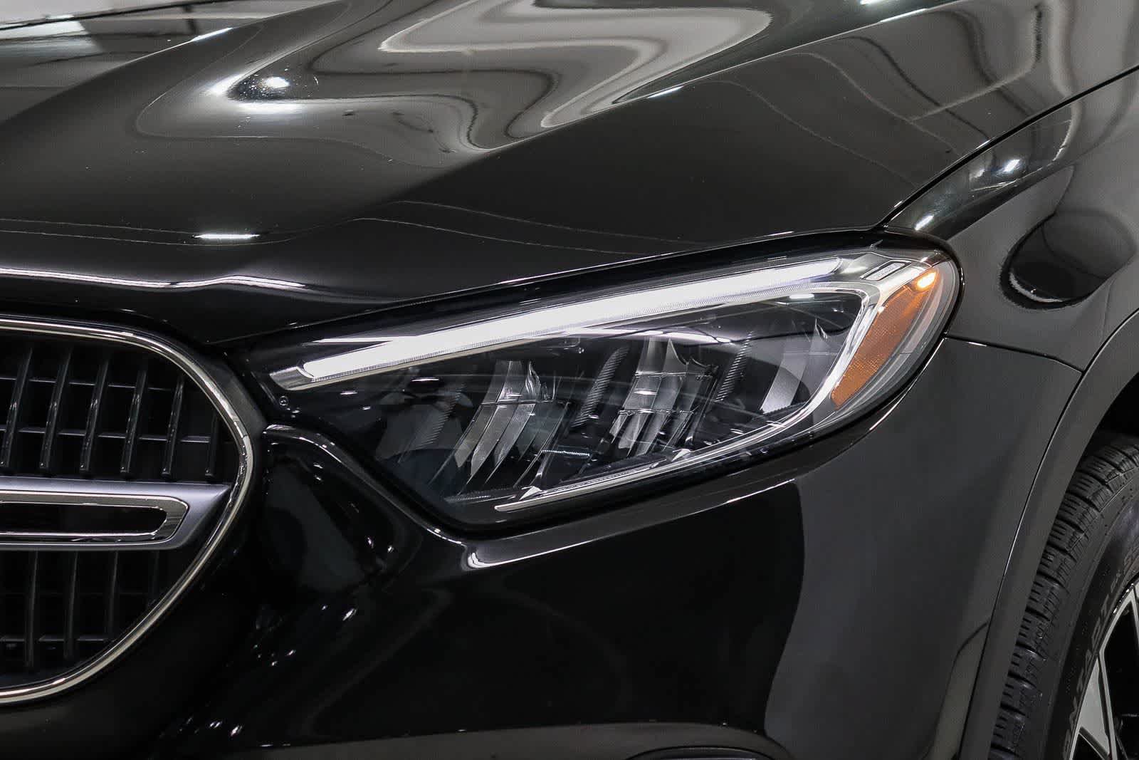 Certified 2025 Mercedes-Benz GLC 350e 4MATIC image 7