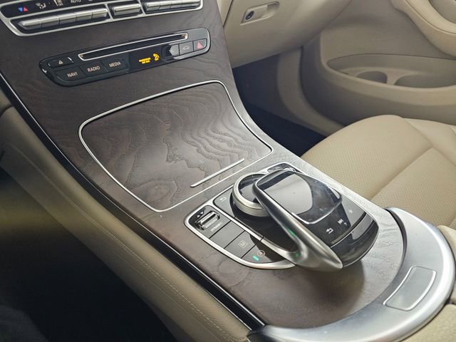 Used 2019 Mercedes-Benz GLC 300 4MATIC image 33