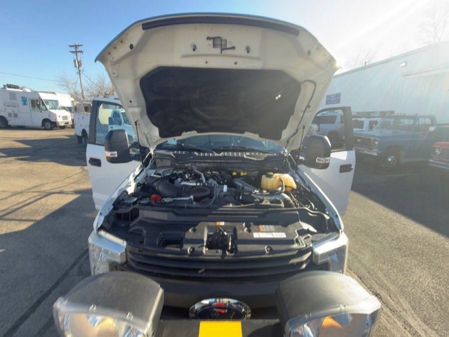 Used 2017 Ford F350 XL AWD/4WD image 23
