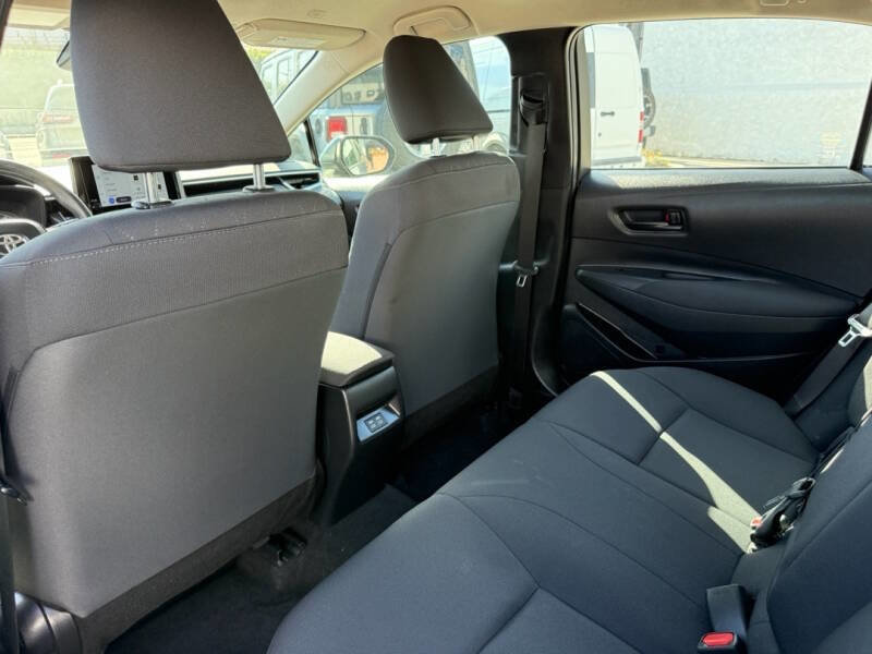 Used 2023 Toyota Corolla LE image 10