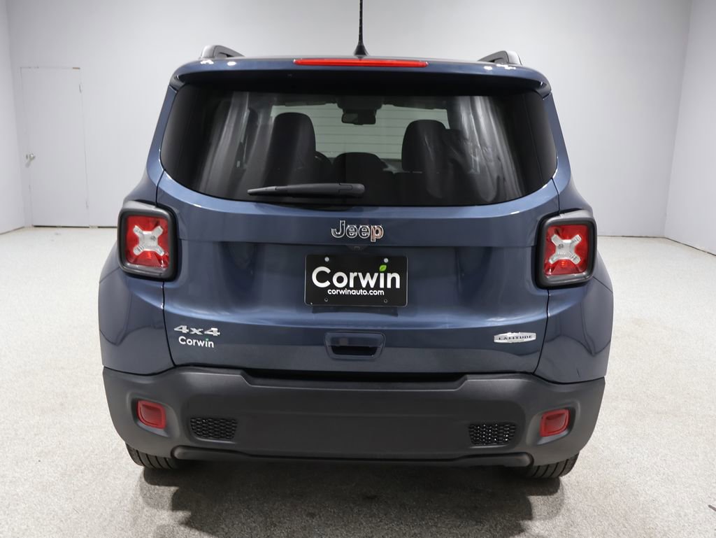 Used 2022 Jeep Renegade Latitude w/ Convenience Group image 3