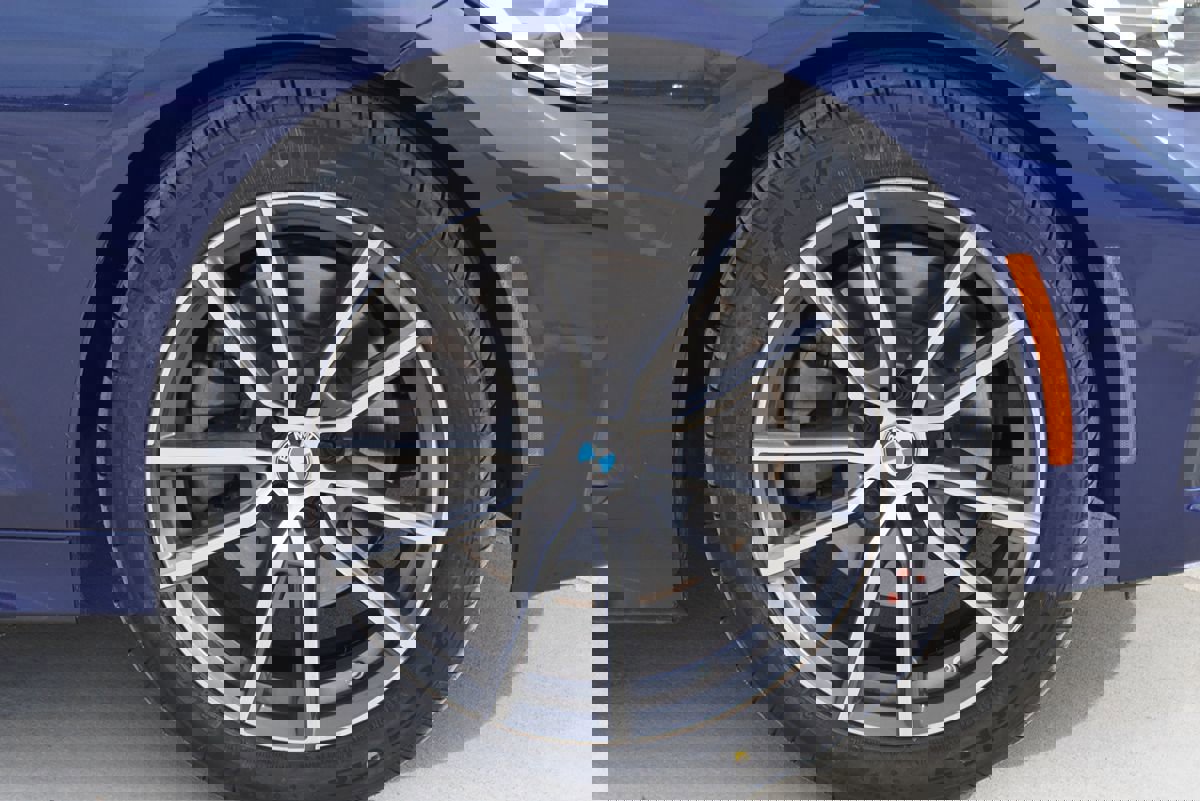 Used 2019 BMW 330i Sedan RWD image 8