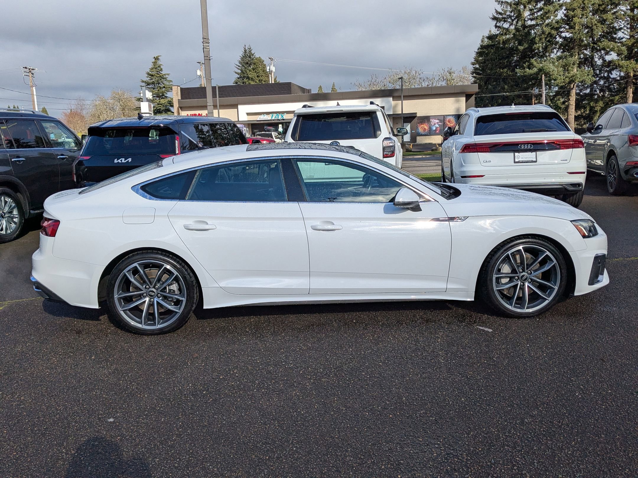 Used 2023 Audi A5 2.0T Premium w/ Convenience Package image 6