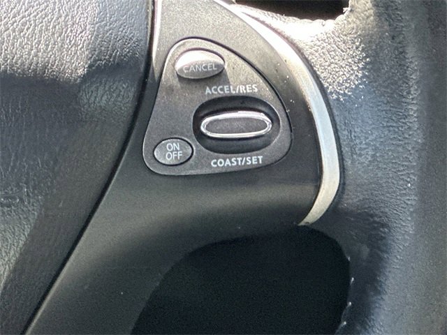 Used 2014 Nissan Pathfinder Platinum w/ Platinum Premium Package image 13