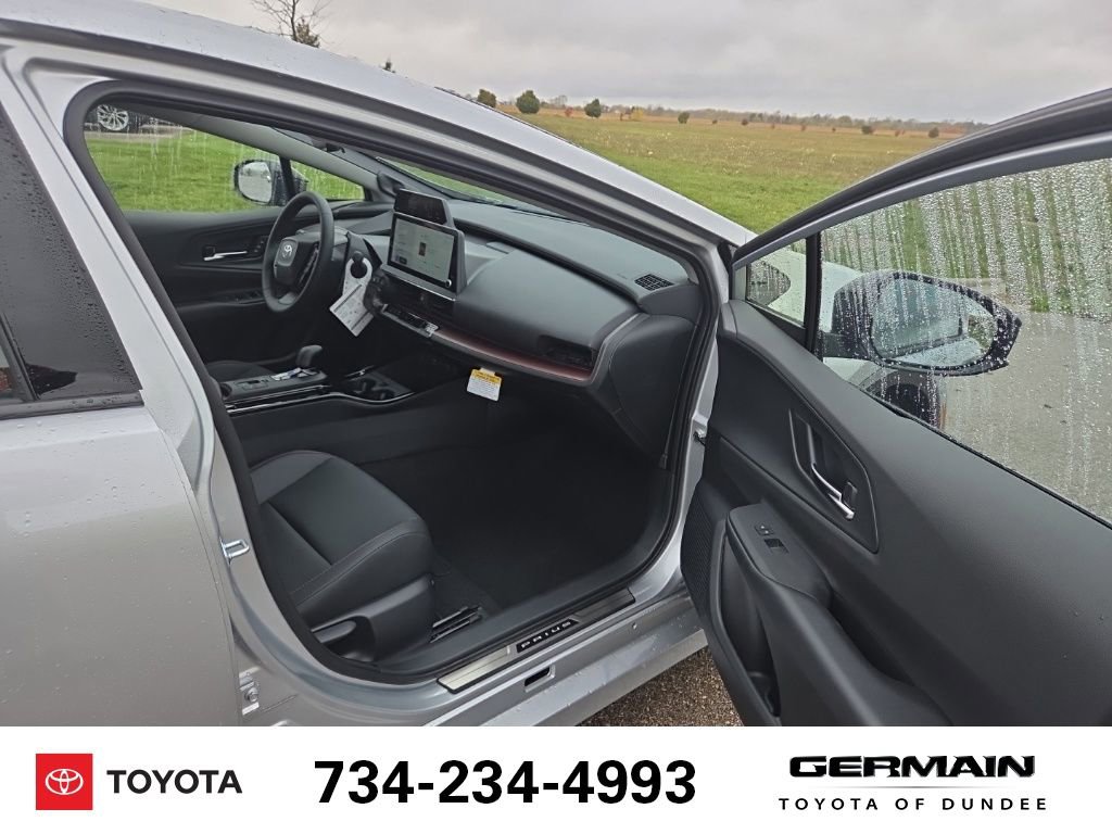 New 2026 Toyota Prius Plug-In Hybrid image 24