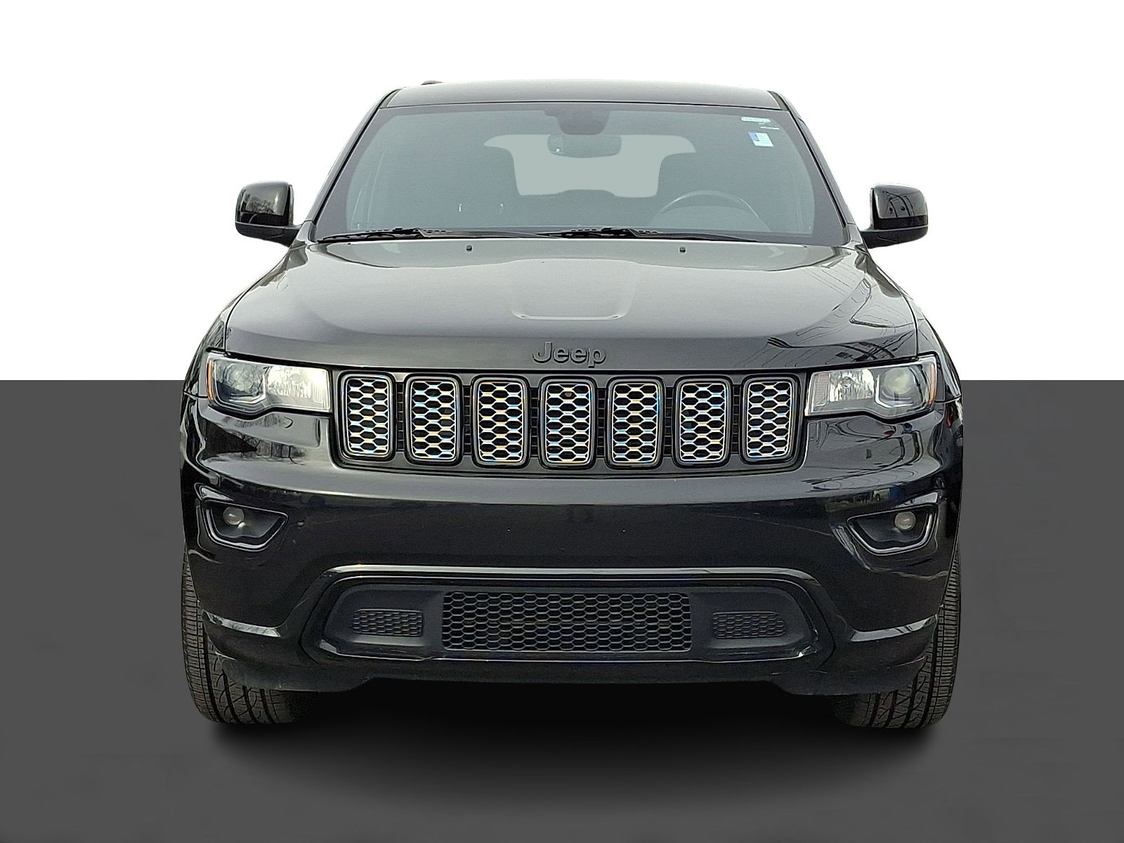 Used 2020 Jeep Grand Cherokee Altitude image 2