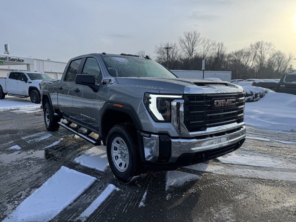 Used 2025 GMC Sierra 2500 Pro w/ Convenience Package image 8