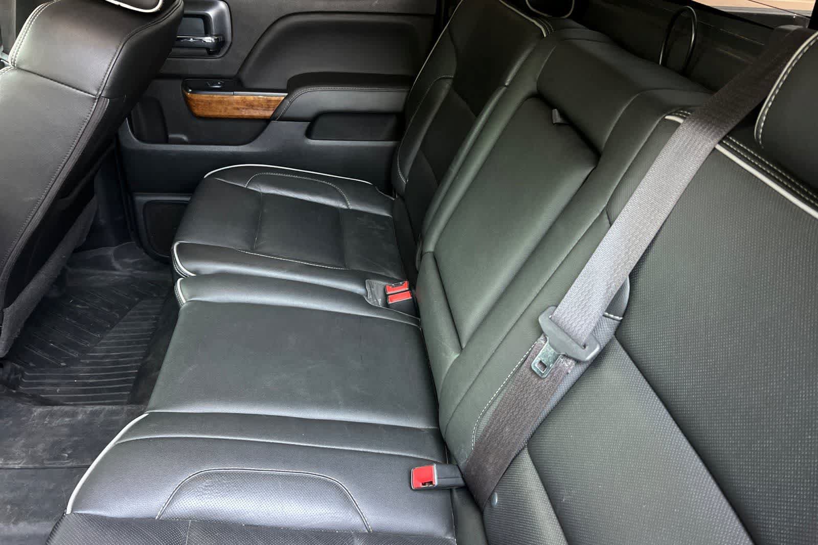 Used 2017 Chevrolet Silverado 2500 High Country w/ Duramax Plus Package AWD/4WD image 5
