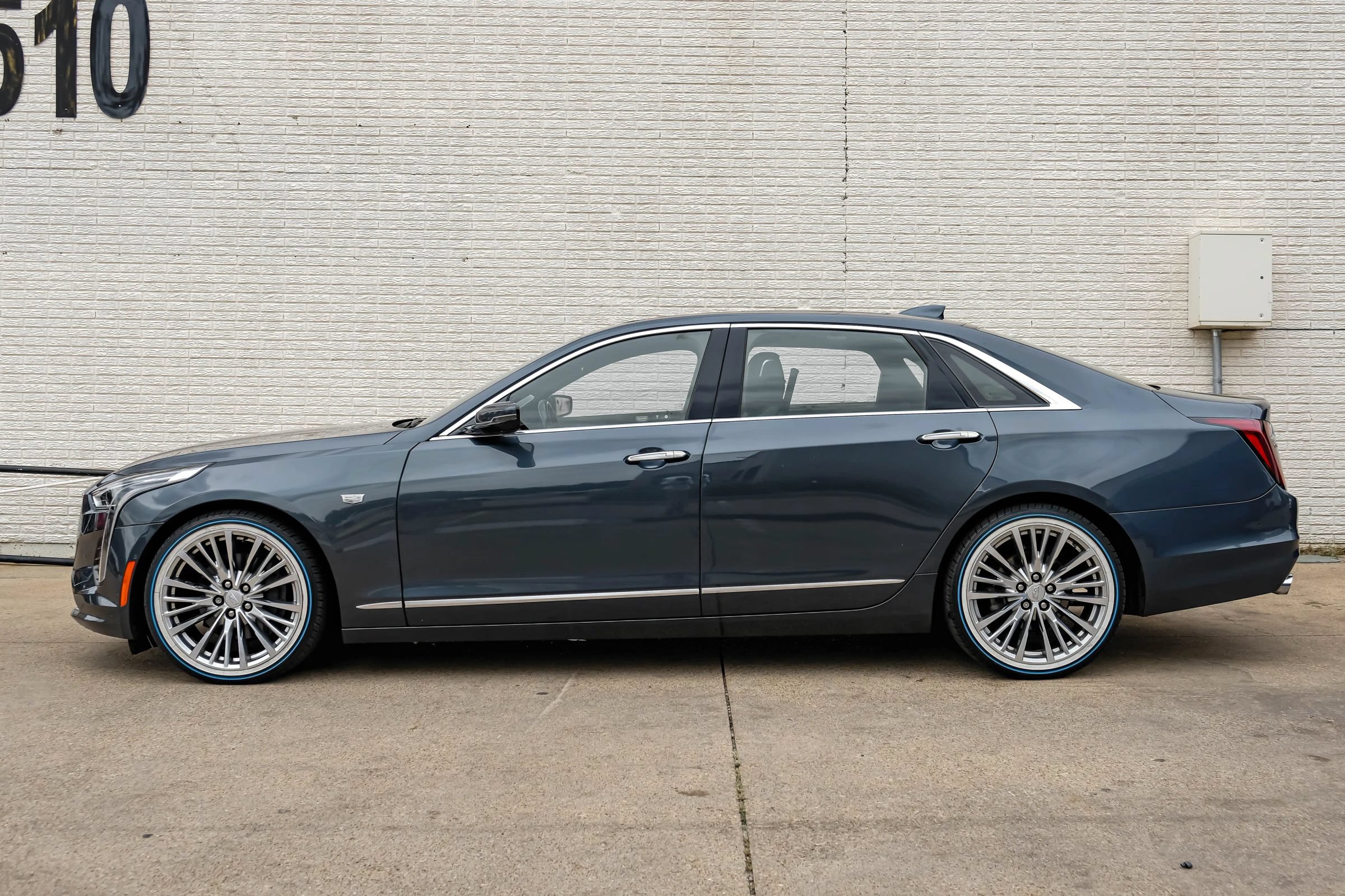 Used 2020 Cadillac CT6 Premium Luxury AWD/4WD image 11