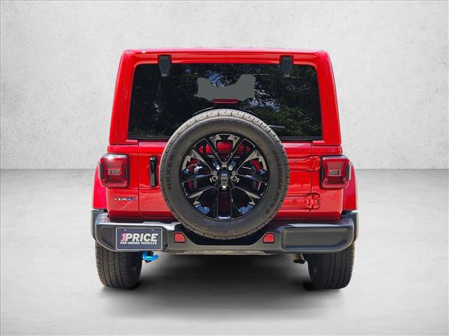 Used 2024 Jeep Wrangler Unlimited Sahara AWD/4WD image 6