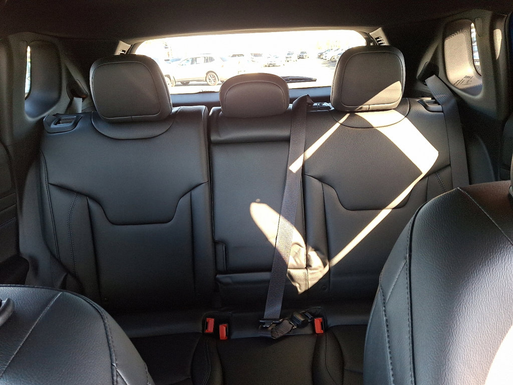 New 2026 Jeep Compass Limited image 13